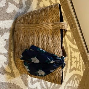 Women’s beach purse
